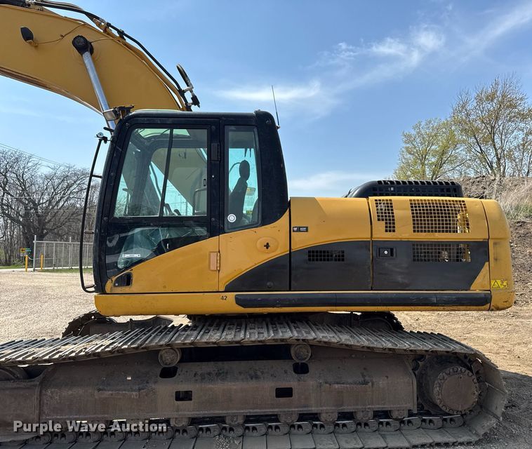 image for item EM3826 2008 Caterpillar 325D L excavator