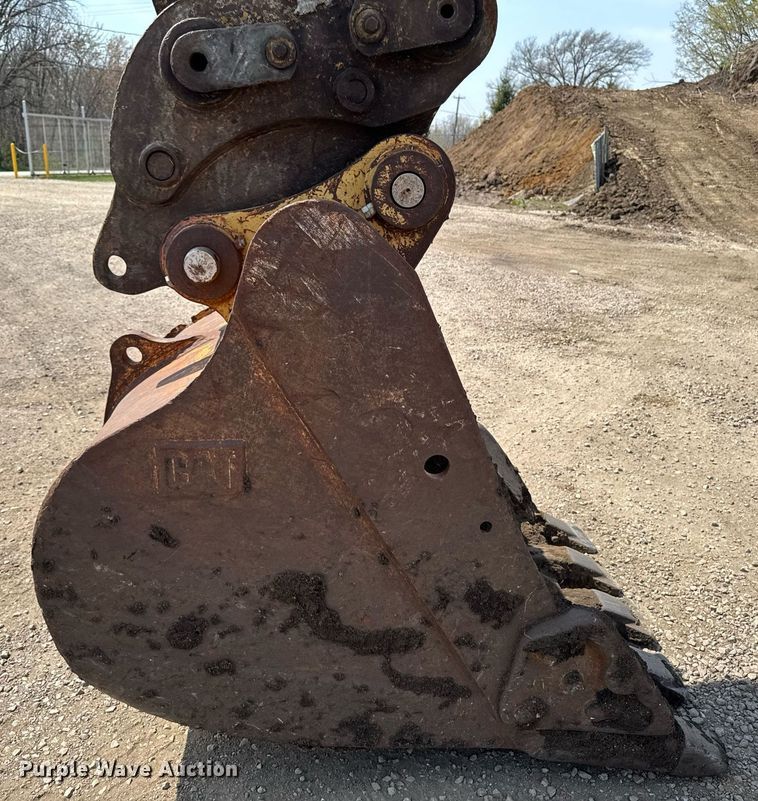 image for item EM3826 2008 Caterpillar 325D L excavator