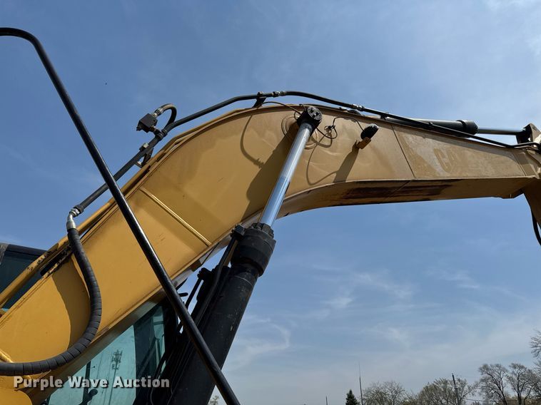 image for item EM3826 2008 Caterpillar 325D L excavator