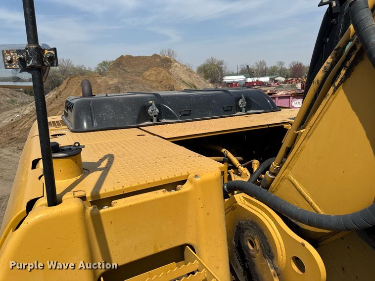 image for item EM3826 2008 Caterpillar 325D L excavator