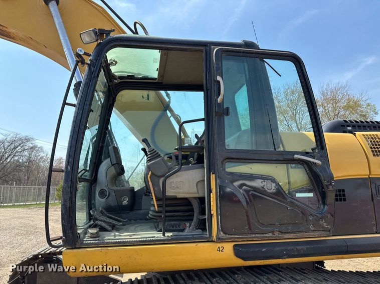 image for item EM3826 2008 Caterpillar 325D L excavator