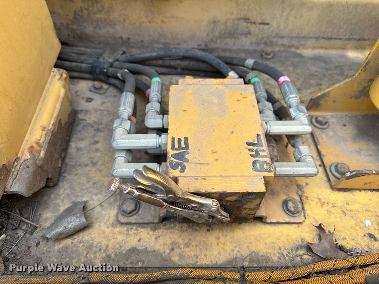 image for item EM3826 2008 Caterpillar 325D L excavator