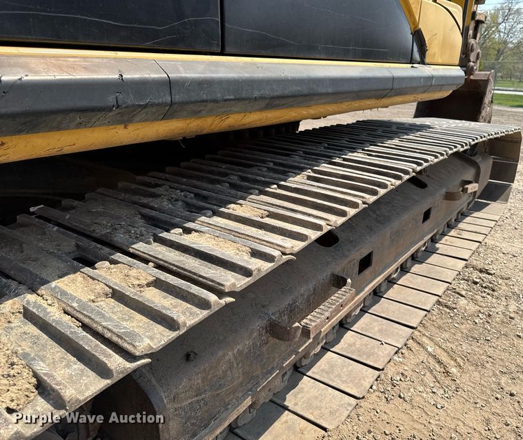 image for item EM3826 2008 Caterpillar 325D L excavator