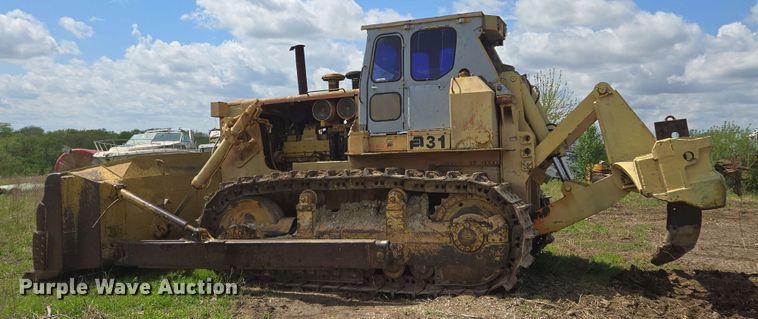 image for item EM7244 1977 Fiat-Allis 31 dozer
