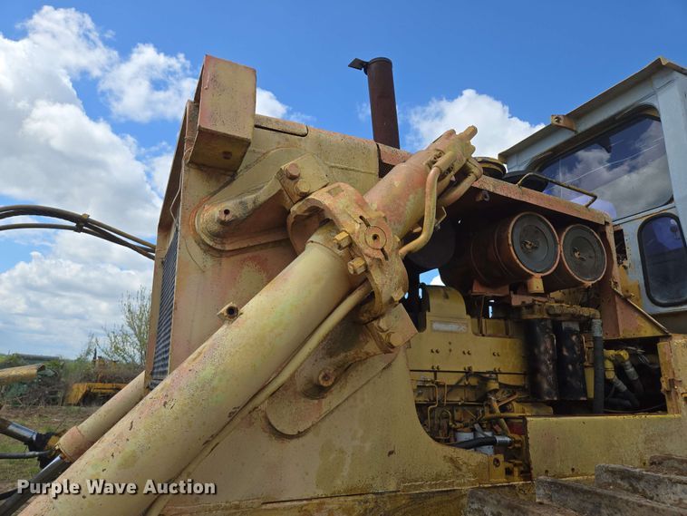 image for item EM7244 1977 Fiat-Allis 31 dozer