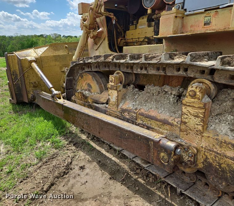 image for item EM7244 1977 Fiat-Allis 31 dozer