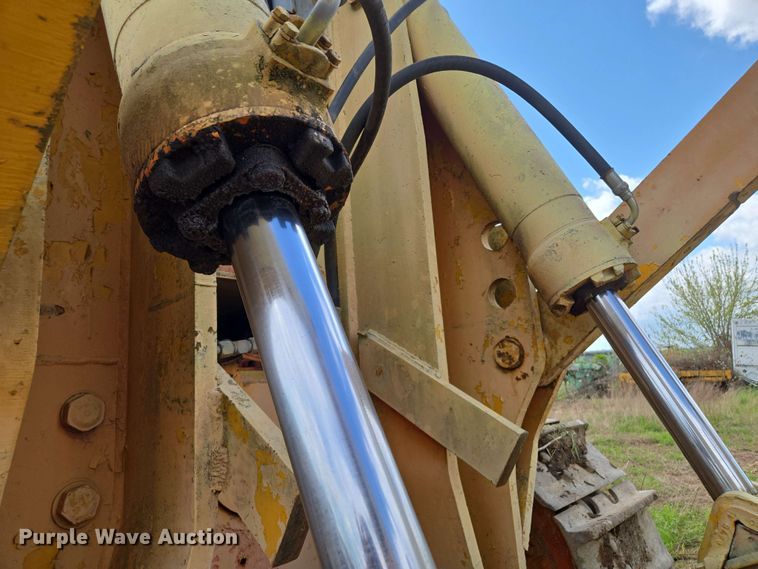 image for item EM7244 1977 Fiat-Allis 31 dozer