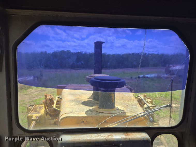 image for item EM7244 1977 Fiat-Allis 31 dozer