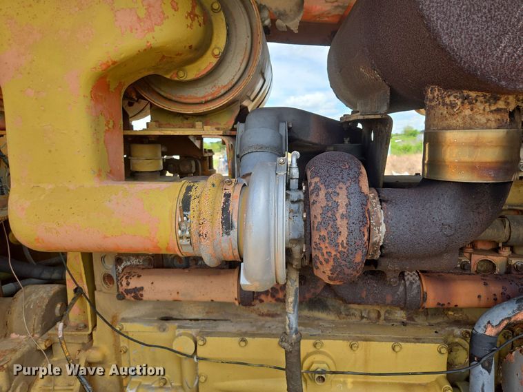 image for item EM7244 1977 Fiat-Allis 31 dozer