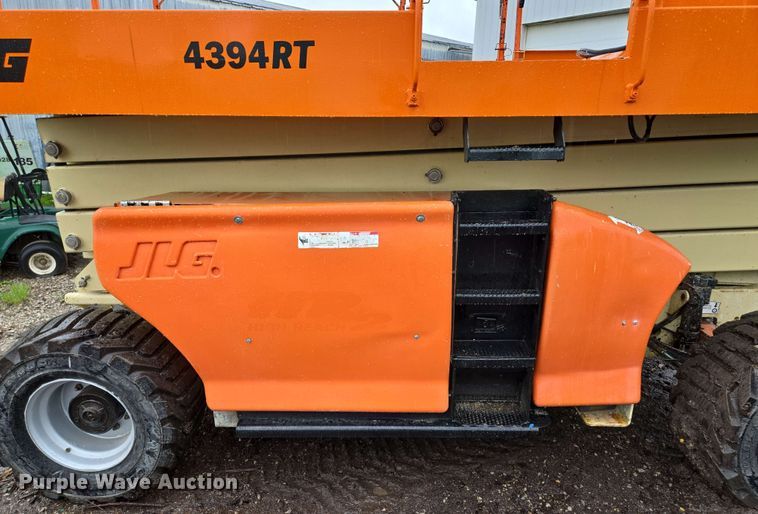 image for item EM7245 2007 JLG  4394RT scissor lift
