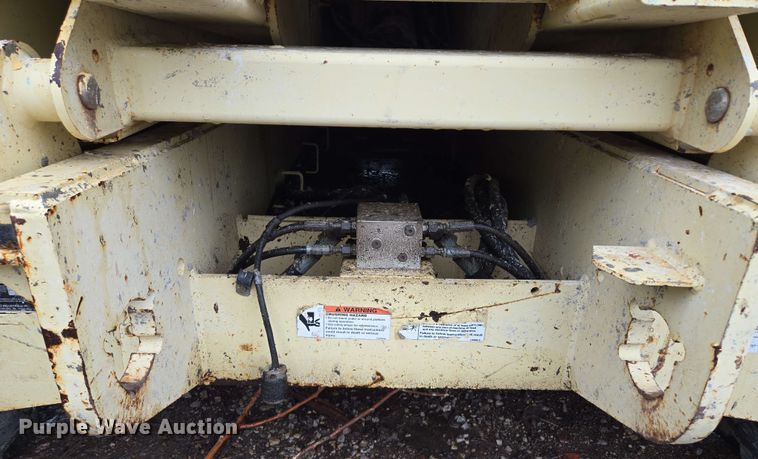 image for item EM7245 2007 JLG  4394RT scissor lift