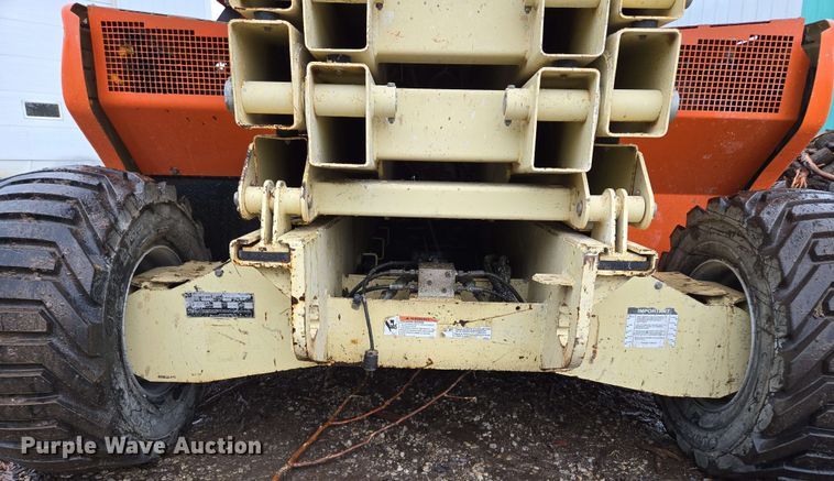 image for item EM7245 2007 JLG  4394RT scissor lift