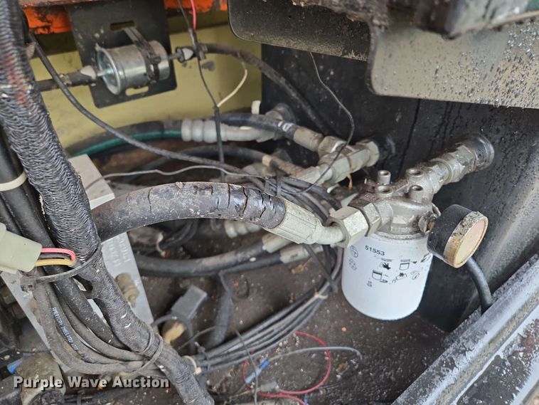 image for item EM7245 2007 JLG  4394RT scissor lift