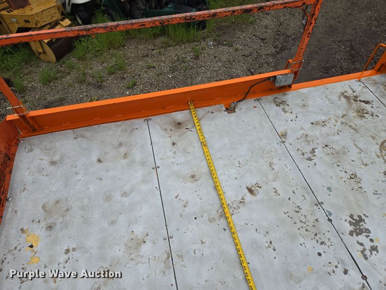 image for item EM7245 2007 JLG  4394RT scissor lift