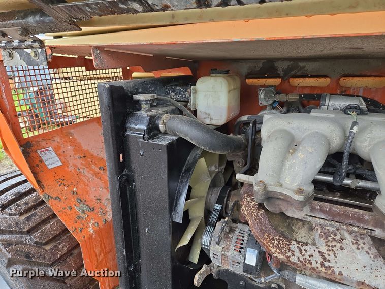 image for item EM7245 2007 JLG  4394RT scissor lift