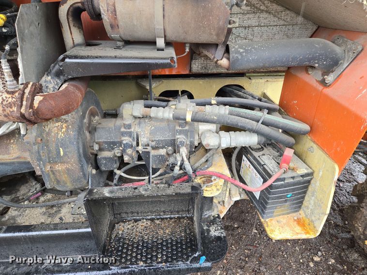 image for item EM7245 2007 JLG  4394RT scissor lift