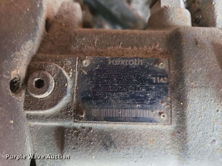 image for item EM7245 2007 JLG  4394RT scissor lift