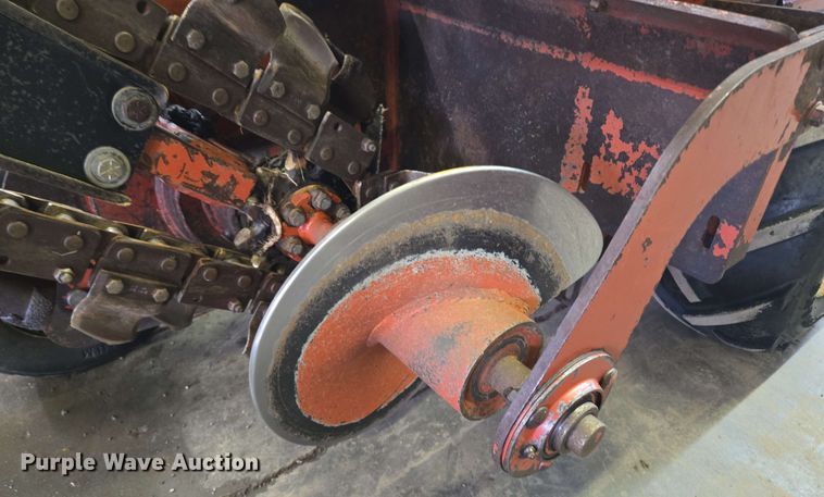 image for item EM7247 2012 Ditch Witch RT24 trencher