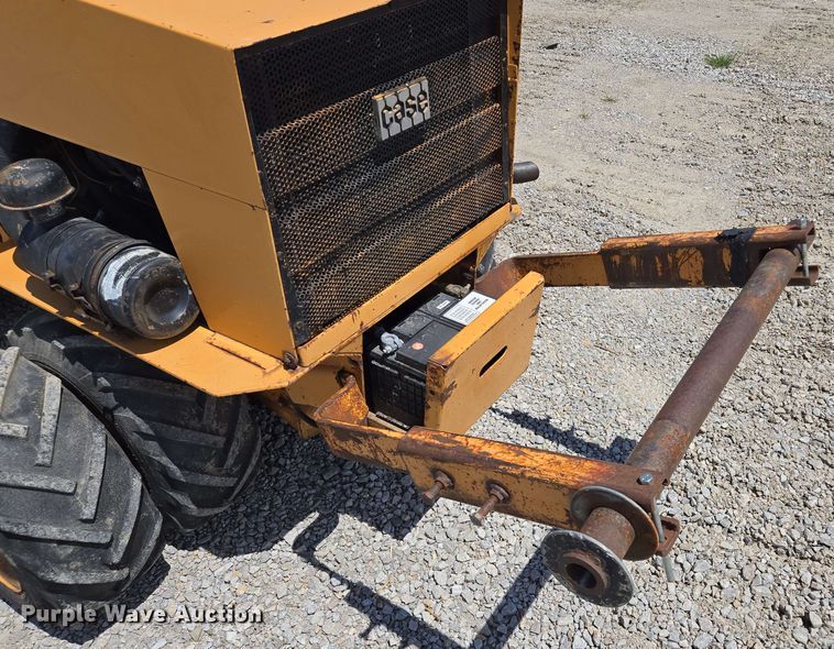 image for item EM7272 1982 Case Maxi Sneaker vibratory cable plow