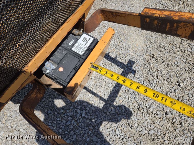 image for item EM7272 1982 Case Maxi Sneaker vibratory cable plow