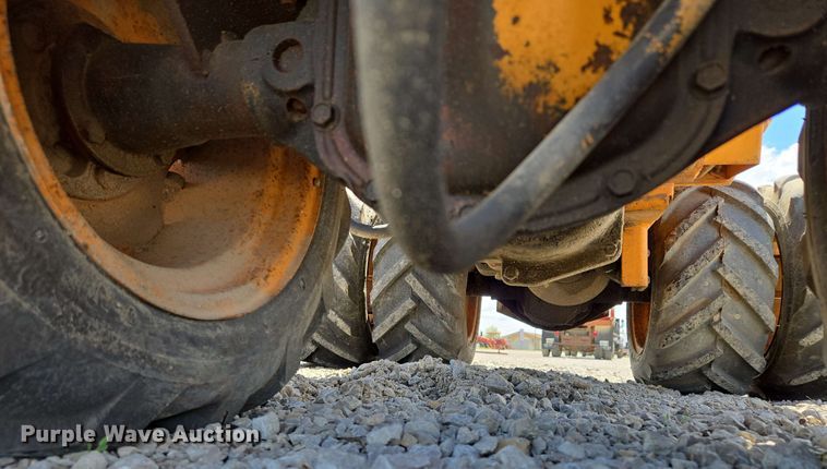 image for item EM7272 1982 Case Maxi Sneaker vibratory cable plow