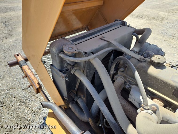 image for item EM7272 1982 Case Maxi Sneaker vibratory cable plow