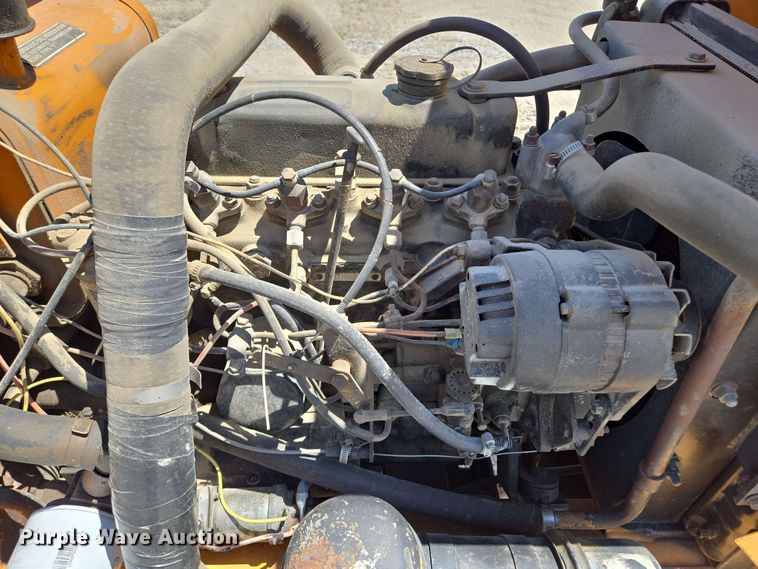 image for item EM7272 1982 Case Maxi Sneaker vibratory cable plow