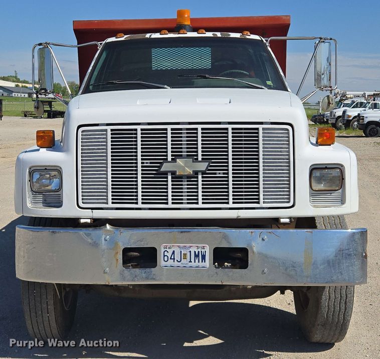 image for item EM7274 1993 Chevrolet C7 dump flatbed truck