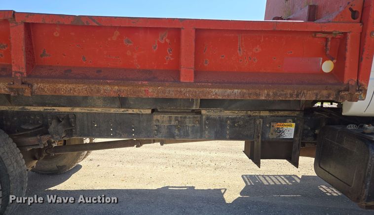 image for item EM7274 1993 Chevrolet C7 dump flatbed truck