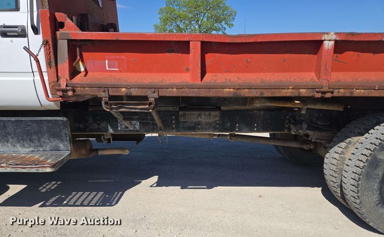 image for item EM7274 1993 Chevrolet C7 dump flatbed truck