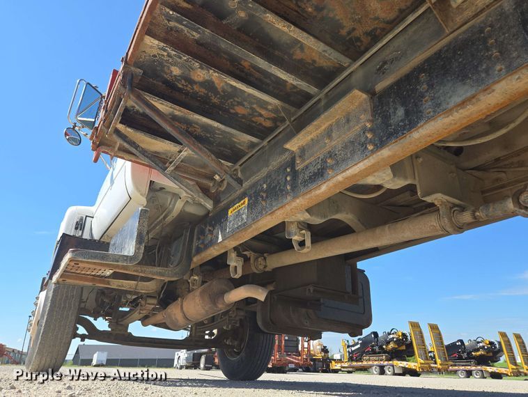 image for item EM7274 1993 Chevrolet C7 dump flatbed truck