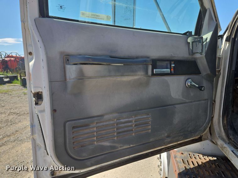 image for item EM7274 1993 Chevrolet C7 dump flatbed truck