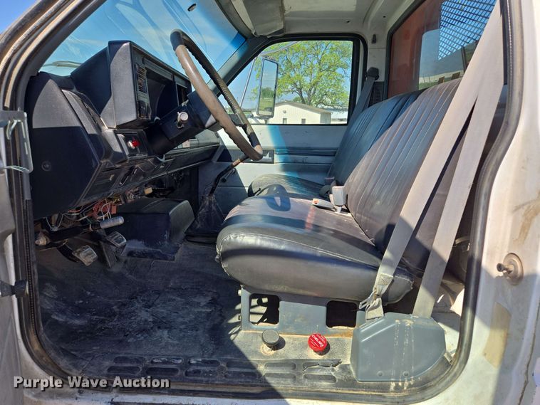 image for item EM7274 1993 Chevrolet C7 dump flatbed truck