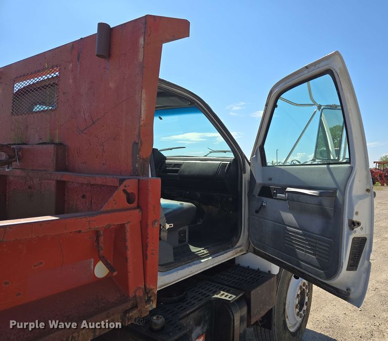 image for item EM7274 1993 Chevrolet C7 dump flatbed truck