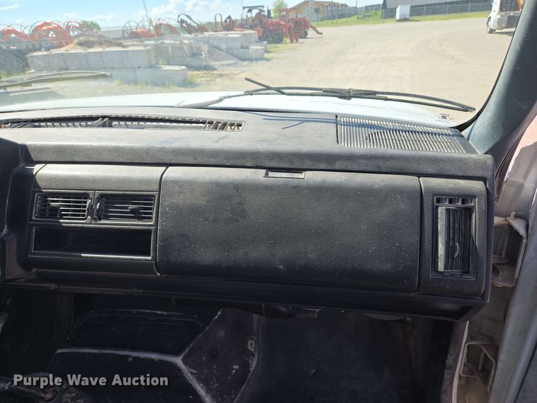 image for item EM7274 1993 Chevrolet C7 dump flatbed truck