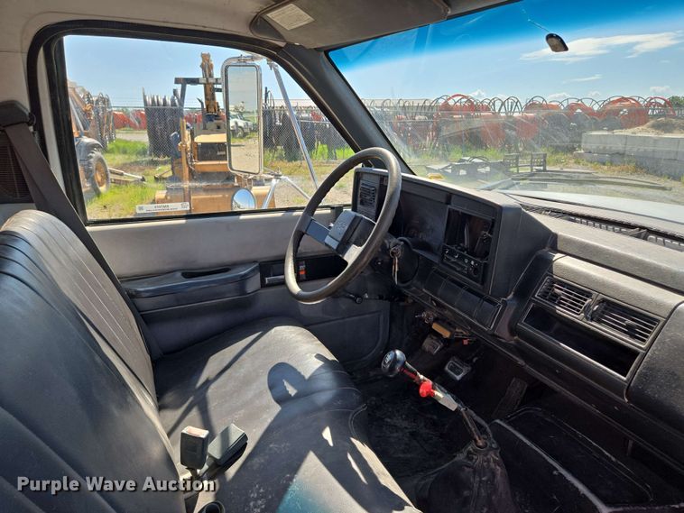 image for item EM7274 1993 Chevrolet C7 dump flatbed truck