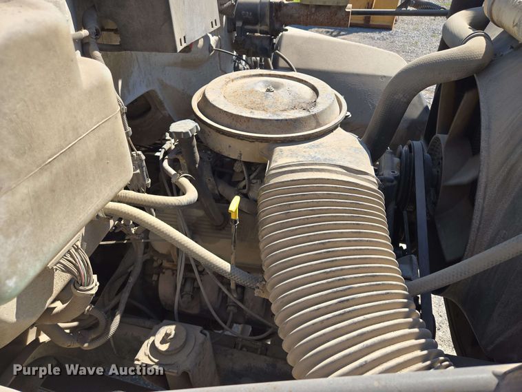 image for item EM7274 1993 Chevrolet C7 dump flatbed truck