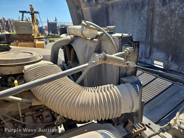 image for item EM7274 1993 Chevrolet C7 dump flatbed truck