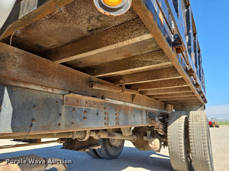 image for item EM7275 1996 GMC TopKick C5500 dump flatbed truck