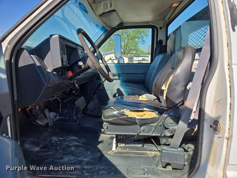 image for item EM7275 1996 GMC TopKick C5500 dump flatbed truck