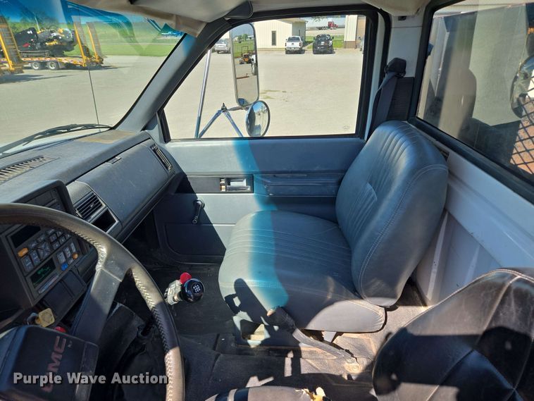 image for item EM7275 1996 GMC TopKick C5500 dump flatbed truck