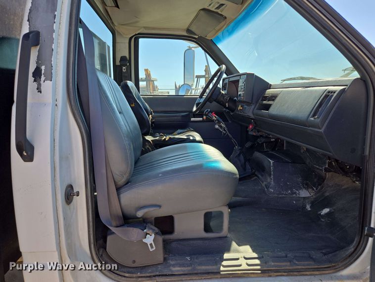 image for item EM7275 1996 GMC TopKick C5500 dump flatbed truck