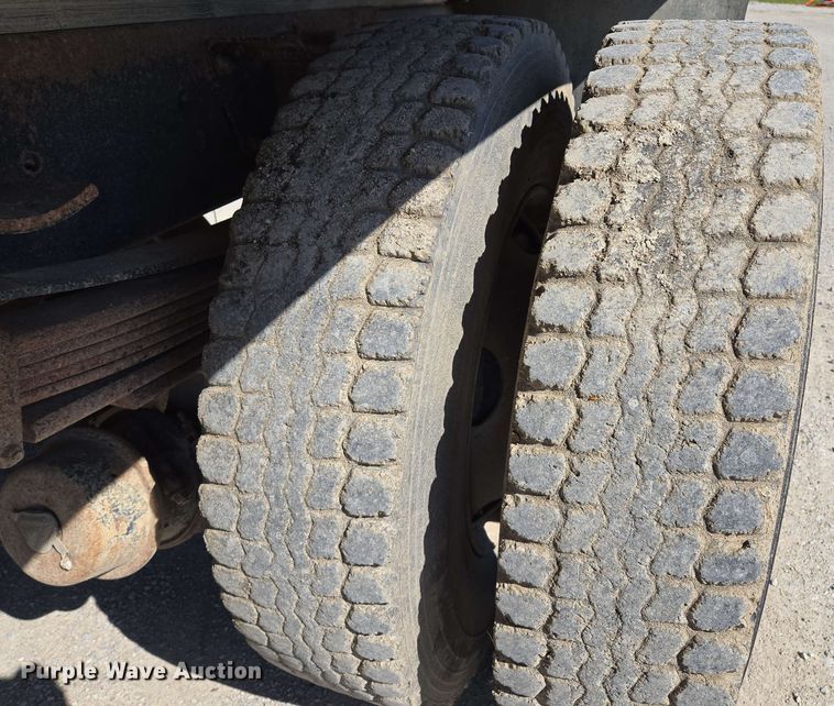 image for item EM7275 1996 GMC TopKick C5500 dump flatbed truck