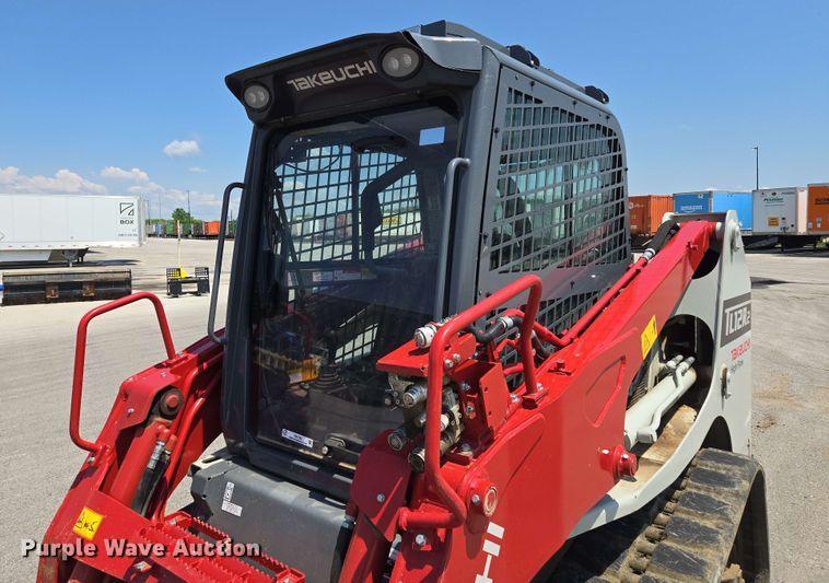 image for item EM7282 2023 Takeuchi TL12R-2 tracked skid steer loader