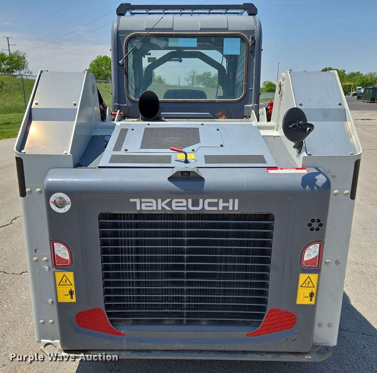 image for item EM7282 2023 Takeuchi TL12R-2 tracked skid steer loader