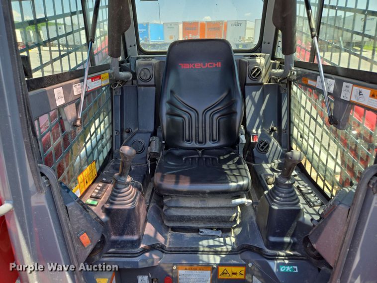 image for item EM7282 2023 Takeuchi TL12R-2 tracked skid steer loader