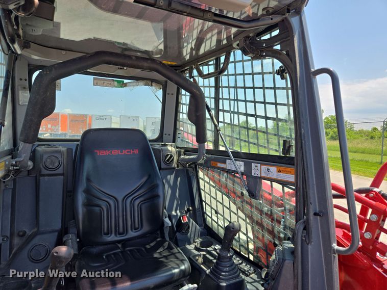 image for item EM7282 2023 Takeuchi TL12R-2 tracked skid steer loader