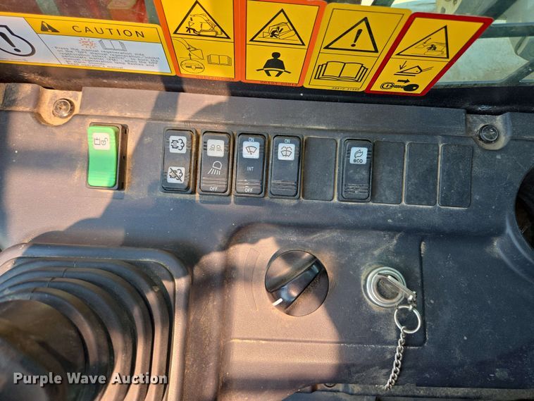 image for item EM7282 2023 Takeuchi TL12R-2 tracked skid steer loader