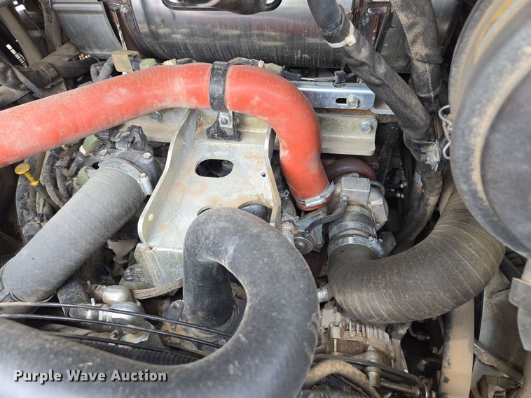 image for item EM7282 2023 Takeuchi TL12R-2 tracked skid steer loader