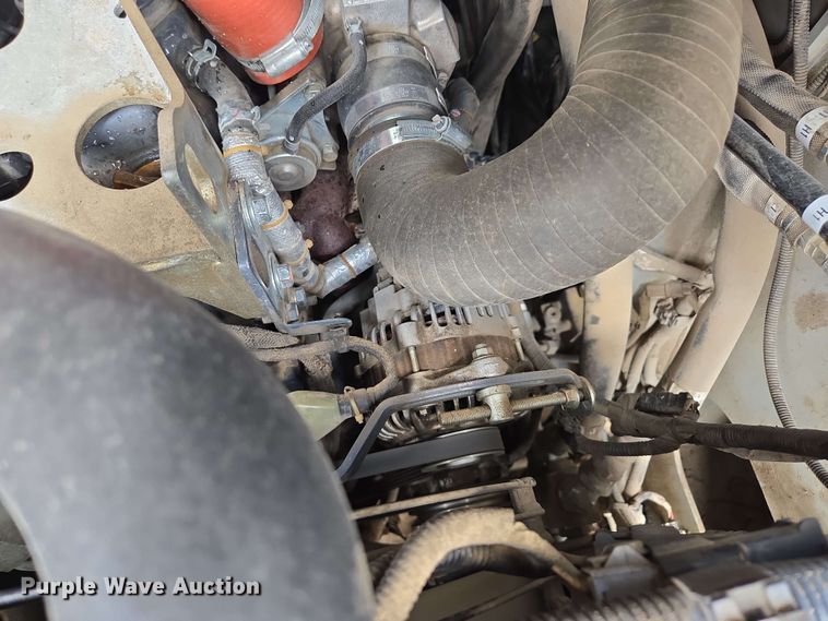 image for item EM7282 2023 Takeuchi TL12R-2 tracked skid steer loader